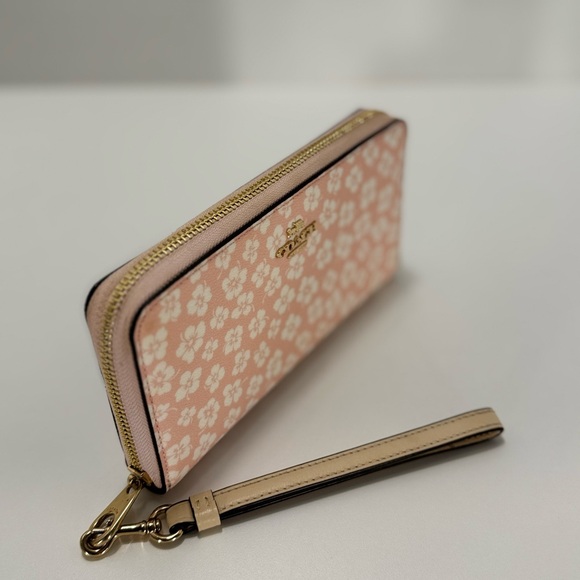 COACH Pink Floral Wristlet Wallet - Picture 4 of 10